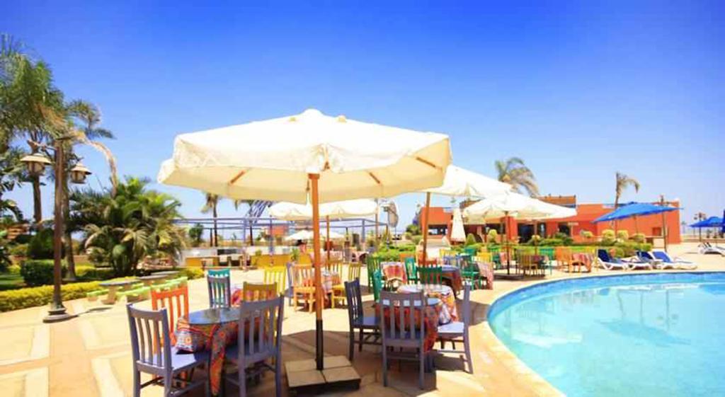 Two-Bedroom Apartment At Porto Sokhna Pyramids - Families Only Ain Sukhna Oda fotoğraf